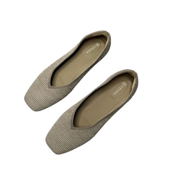 Vivaia | NEW Square-Toe V-Cut Flats (Margot 2.0) in Oatmilk 42 - Picture 2 of 13